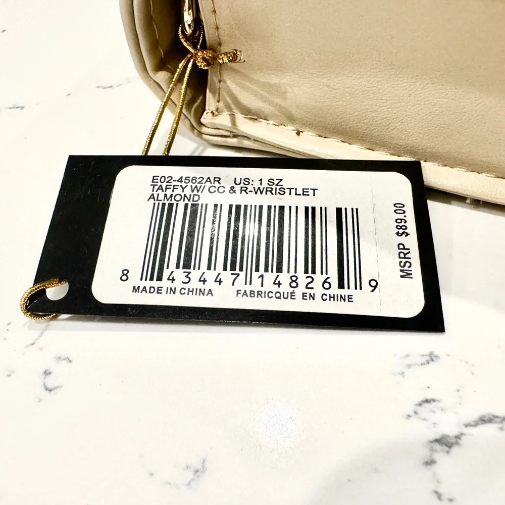 Bebe Cream Small Crossbody Bag with Gold Chain, Card Case and Wristlet NWT - Picture 11 of 11